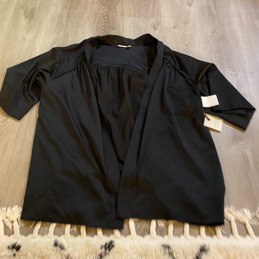 Hinge black jacket-like komono BNWT